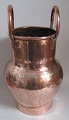 Large antique 
copper bucket 
with two 
handles, 19th 
century. 
Denmark. H .: 
50 cm. 
Unstamped.