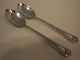 Et par teskeer 
i sterling sølv 
fra Amerika. 
Ca. 1930. 
Længde: 14,5 
cm. Vægt 
samlet: 35 
gram. ...