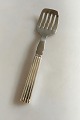 Georg Jensen 
Sterling Silver 
'Bernadotte' 
Herring Server 
No 216. 
Measures 16 cm 
/ 6 1/4".
