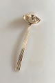 Georg Jensen 
Sterling Silver 
'Bernadotte' 
Dressing 
Ladle/Cream 
Ladle. No 156A 
Measures 13.5 
cm / ...