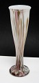 Holmegaard, 
Najade høj 
vase. Designet 
af Per Lütken. 
Højde 33 cm. 
Øverste 
diameter 10 cm. 
Ikke ...
