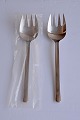 Serveringsgaffel 
fra Georg 
Jensen. Model 
BO BONFILS i 
mat stål. 
Rustfrit. Ny i 
...