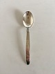 Hingelberg No 
18 Sterling 
Sølv 
Marmeladeske. 
Måler 16 cm