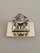 Georg Jensen 
Acorn Sterling 
Silver Menu 
Card holder No 
62. Measures 
2,6 cm x 1,9 cm 
x 1,9 cm / ...