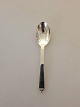 Georg Jensen 
Pyramid Child 
Spoon / Large 
Tea Spoon No 
031. Measures 
14,3cm / 5 
5/8".