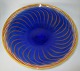 Kosta Boda glas 
fad, 
79650Sverige, 
20. årh. 
Design: Kjell 
Engmann. Cobolt 
blåt glas med 
gult og ...