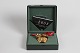 Georg Jensen 
juleuro 2008 by 
Regitze 
Overgaard
Fremstillet af 
24 karat guld 
belagt messing
Fin ...