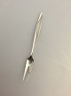 Georg Jensen 
Sterling Sølv 
Cypress 
Limon/Cocktail 
Fork No 146. 
Measures 11.4 
cm / 4 31/64 
inch
