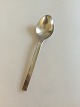 Georg Jensen 
Stainless 
'Tuja' 
Dessertske. 
Måler 17,7 cm