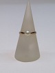 Enkel 8 karat 
guldring med en 
kulturperle. 
Perlestr. 6½ mm 
i diameter. 
Ringstr. 54 Ø 
17,3
Lavet ...