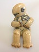 Bing & Grondahl 
Figurine by 
Sten Lykke 
Madsen No 7052. 

Measures 11cm.