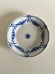 Bing and 
Grondahl Empire 
Plate No. 28 / 
616. Measures 
17.5 cm (6 
57/64 in.)
