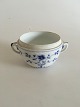 Bing & Grondahl 
Butterfly Sugar 
Bowl without 
Lid. 10.5 x 7 
cm (4 9/64" x 2 
3/4")
