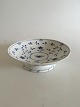 Bing and 
Grondahl 
Butterfly 
Footed Cake 
Bowl No.206. 
Measures 24 x 7 
cm / 9.44 in. x 
2.75 in.