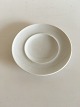 Bing & Grondahl 
Henning Koppel 
White Butter 
Assiette No 30 
/ 332. Measures 
9.5 cm / 3 
47/64 in.
