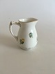 Bing and 
Grøndahl 
Eranthis 
Creamer No. 189 

Measures 10.5 
cm / 4 1/8 in. 
Content 0.225 l 
/ 1 Cup