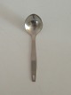 Georg Jensen 
Stainless 
Holiday II 
Suppeske.
Måler 16,5cm