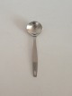 Georg Jensen 
Stainless 
Holiday II 
Bouillonske.
Måler 15,7cm