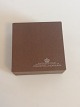 Georg Jensen 
Box for Modern 
Pendant.
Measures 
10,5cm x 10,5cm 
x 4cm.