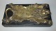 Bronze brev 
presse på træ 
plint, i form 
af løveskind. 
19. årh. 
Frankrig. 19 x 
9 cm.  