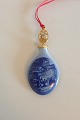 Bing & Grondahl 
Drop Ornament 
1993.
Measures 9cm / 
3 1/2".