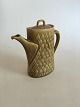 Bing and 
Grøndahl Jens 
Quistgaard 
Relief Coffee 
Pot. 
Measures 20 cm 
/ 7.87 in. 
Ceramic 
Stoneware.