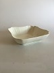 Royal 
Copenhagen 
Josephine Creme 
Svejfet 
Kartoffelskål. 
21 x 21 x 6 cm. 
I fin stand