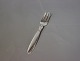 Georg Jensen 
cake fork in 
Cactus.
13 cm.
As for number 
in stock. All 
silver will be 
polished ...