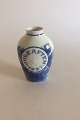 Bing & Grøndahl 
Julevase fra 
1927. Juleaften 
1927.
Måler 17,5cm / 
6 7/8".