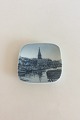 Bing & Grøndahl 
Plaquette 
9707/708
Motiv: 
Christiansborg
Design: Kjeld 
Bonfils
8cm / 3 1/7"