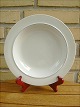 Blåkant.
Aluminia / 
Royal 
Copenhagen. RC  
nr 3073
Dyb tallerken 
24 cm
Lagerbeholdning 
0 stk