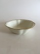 Bing & Grondahl 
Aakjaer 
Vegetable Bowl 
No 43A. Creme 
with Gold 
Border. In good 
condition. 23 
cm.