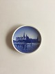 Royal 
Copenhagen 2010 
Plaquette No 5 
Rosenborg Slot
Måler 8cm / 3 
1/7"