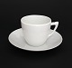 Bing & 
Grøndahl, 
Elegance. 
Kaffekop med 
underkop. Nr. 
305 og 102. 
Højde 6,5 cm. 
Diameter 7,5 
cm. ...