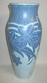 Gustavsberg 
vase, 1914, 
Sverige. Josef 
Ekberg (1877 - 
1945). Keramisk 
vase i 
"sgraffito" 
teknik. ...