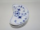 Bing & Grøndahl 
Blue 
Traditional, 
Moon shaped 
dish. 
The factory 
mark tells, 
that this was 
...