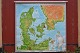 Skolekort: 
Danmark, 
Monteret på 
selvruller og 
med forlænger, 
Kortmål: 180 x 
180 cm, 
(skolekort ...