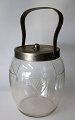 Biscuits bucket 
of clear glass 
with cuts, c. 
1900