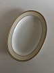 Bing & Grondahl 
Dumas Oval Tray 
No 15 with Flat 
Border. 41 cm 
(16 9/64")