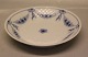 1 pcs in stock
021 b Round 
dish (medium) 
15.6 cm Bing 
and Grondahl 
Empire  Blue 
Marked with the 
...