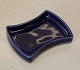 2 pices in 
stock 
HANK 865-1 
Assiet  Lid for 
box 11 x 9 cm, 
Dark Blue Bing 
& Groendahl 
White ...