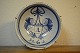 Faience dish 
Makkum Holland 
Dated 1762 use 
traces. Height 
8.8cm Diameter 
31cm.