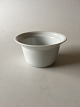 Royal 
Copenhagen 
Essence Skål. 7 
cm H. 13.5 cm 
Ø. I perfekt 
stand. 1. Sort.