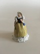Rosenthal 
Miniature 
Figurine af 
Dame. 6 cm Høj. 
Begge arme er 
repareret.