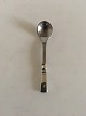 Georg Jensen 
Sterling Sølv 
og Stål 
Sennepsske No 
106. 8.5 cm L. 
Fra 1932-1945.