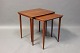 Disse 
indskudsborde 
er et smukt 
eksempel på 
dansk design 
fra 1960'erne, 
fremstillet af 
teaktræ ...