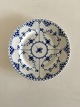 Royal 
Copenhagen 
Musselmalet 
Helblonde 
Sidetallerken 
No 1087. Måler 
17,5 cm.