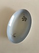 Bing & Grondahl 
Falling Leaves 
Oval Cake Dish 
No 39. Measures 
23.5 cm / 9 1/4 
in.
