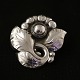 Georg Jensen 
Broche i 
Sterling Sølv 
#71
Tegnet af 
Georg Jensen 
1866 - 1935
Stemplet med 
...