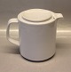 414 Coffee pot 
- Tea Pot 15 x 
20 cm Hank 
Design Erik 
Magnussen ?? 
B&G White 
Tableware, In 
nice ...